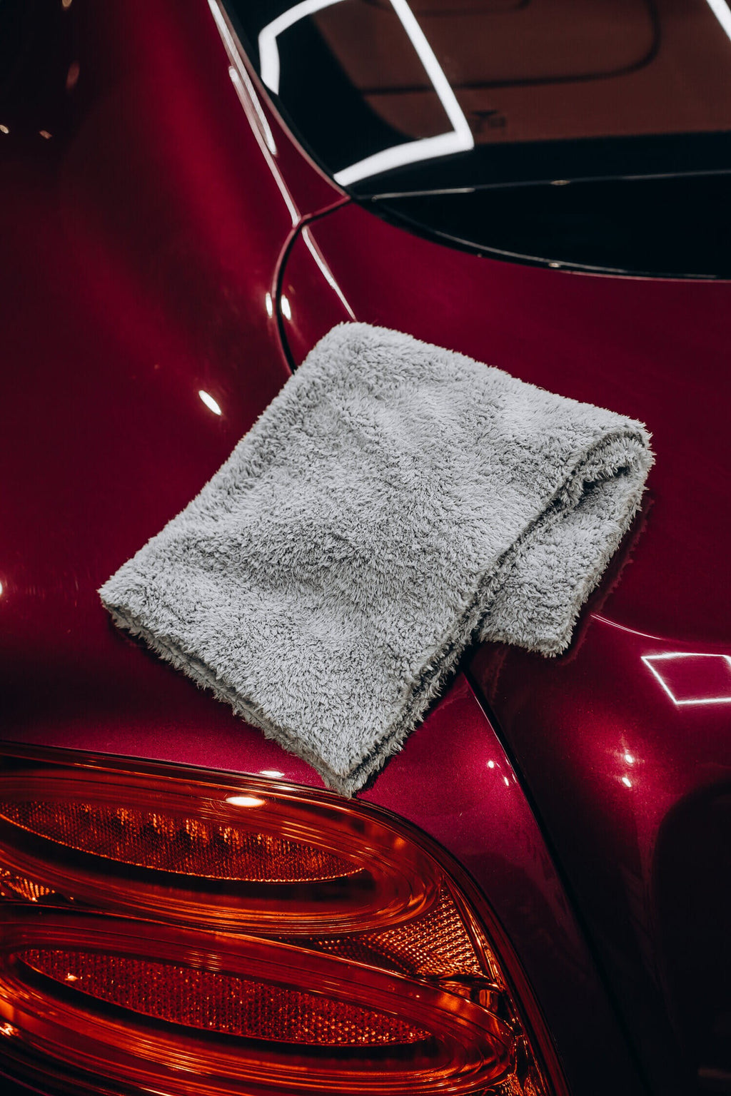 Premium Microfiber Polishing Cloths, 38 × 38 cm – Pack of 5